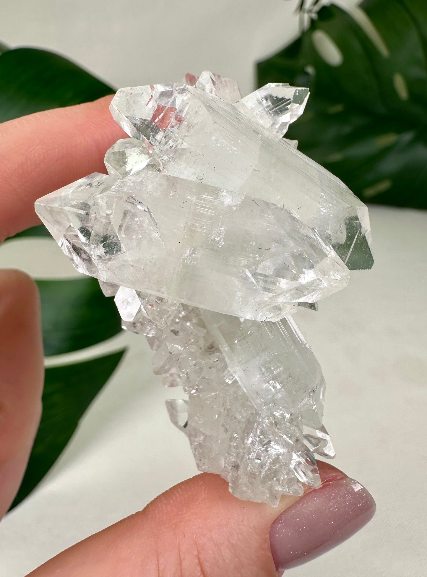 Apophyllite with Stilbite Stalactite HQ No.101AZ