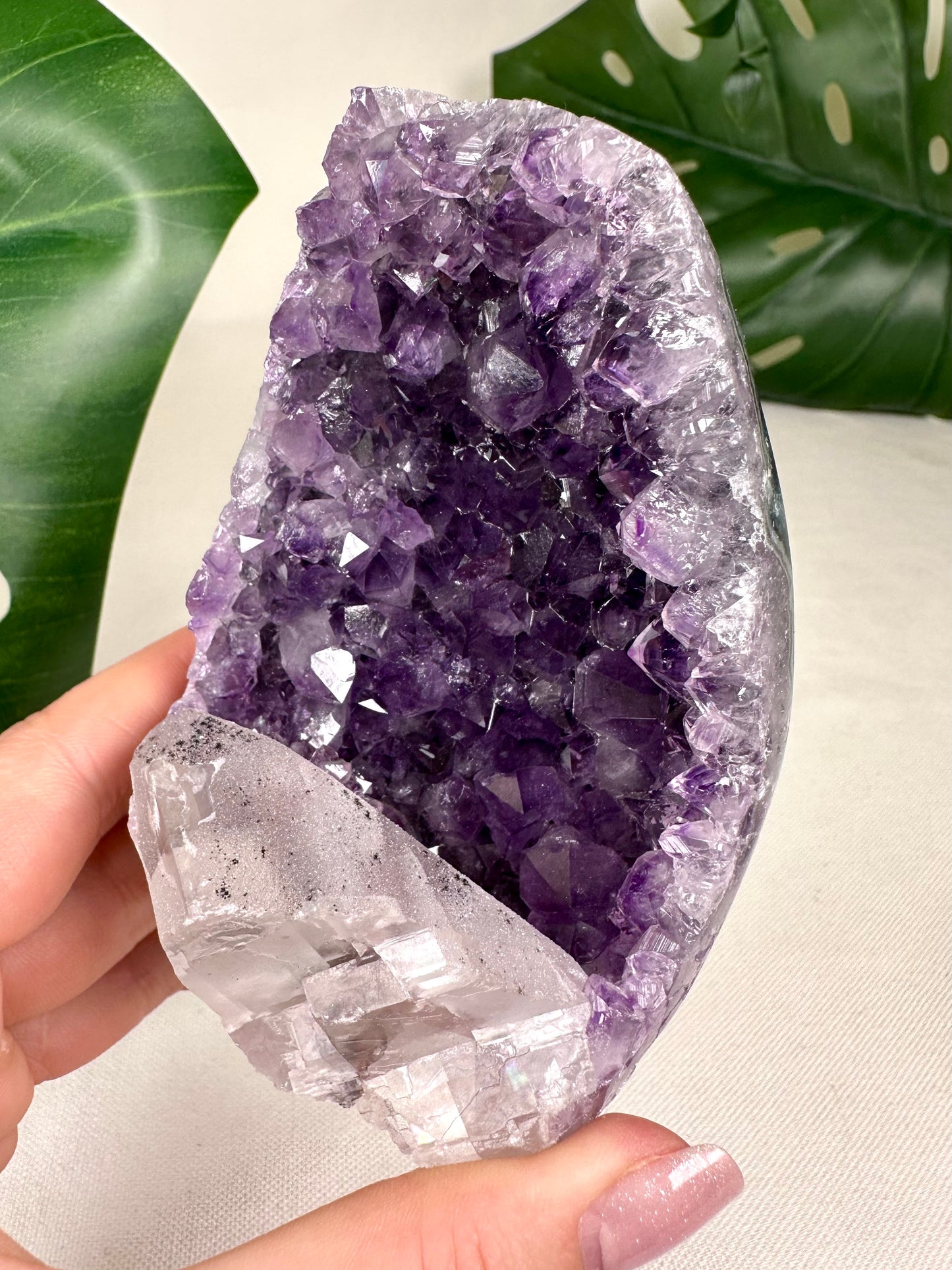 Amethyst mit Calcit Nr.93AC