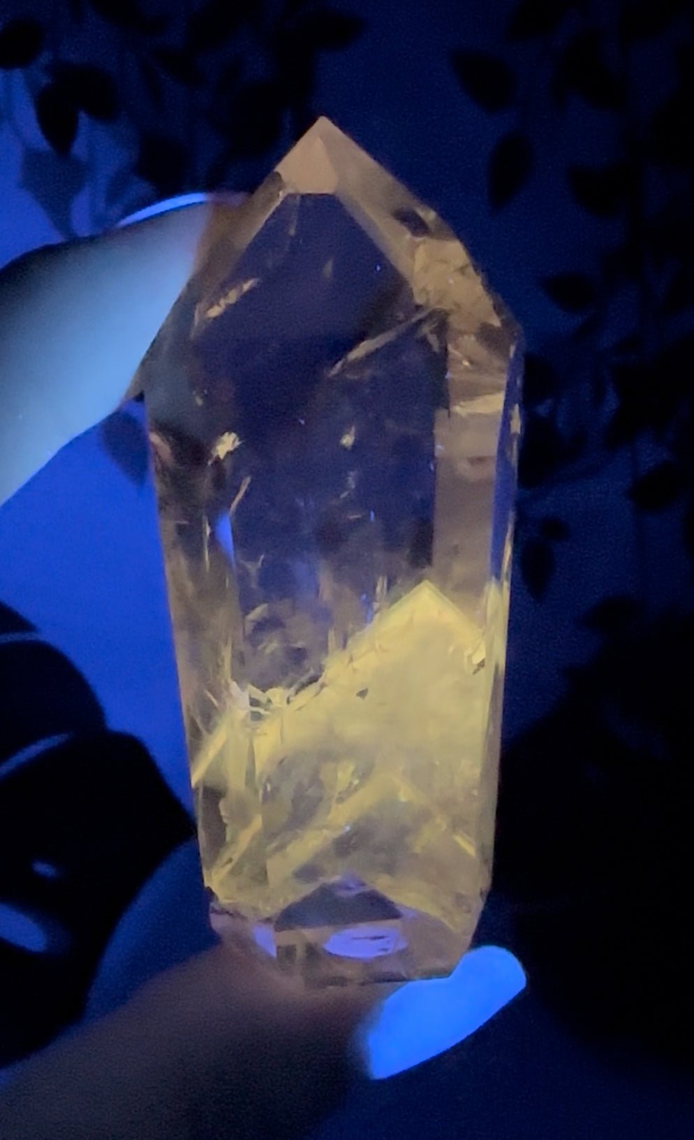 Amethyst x Powellit UV-Reaktiv Nr.47AO