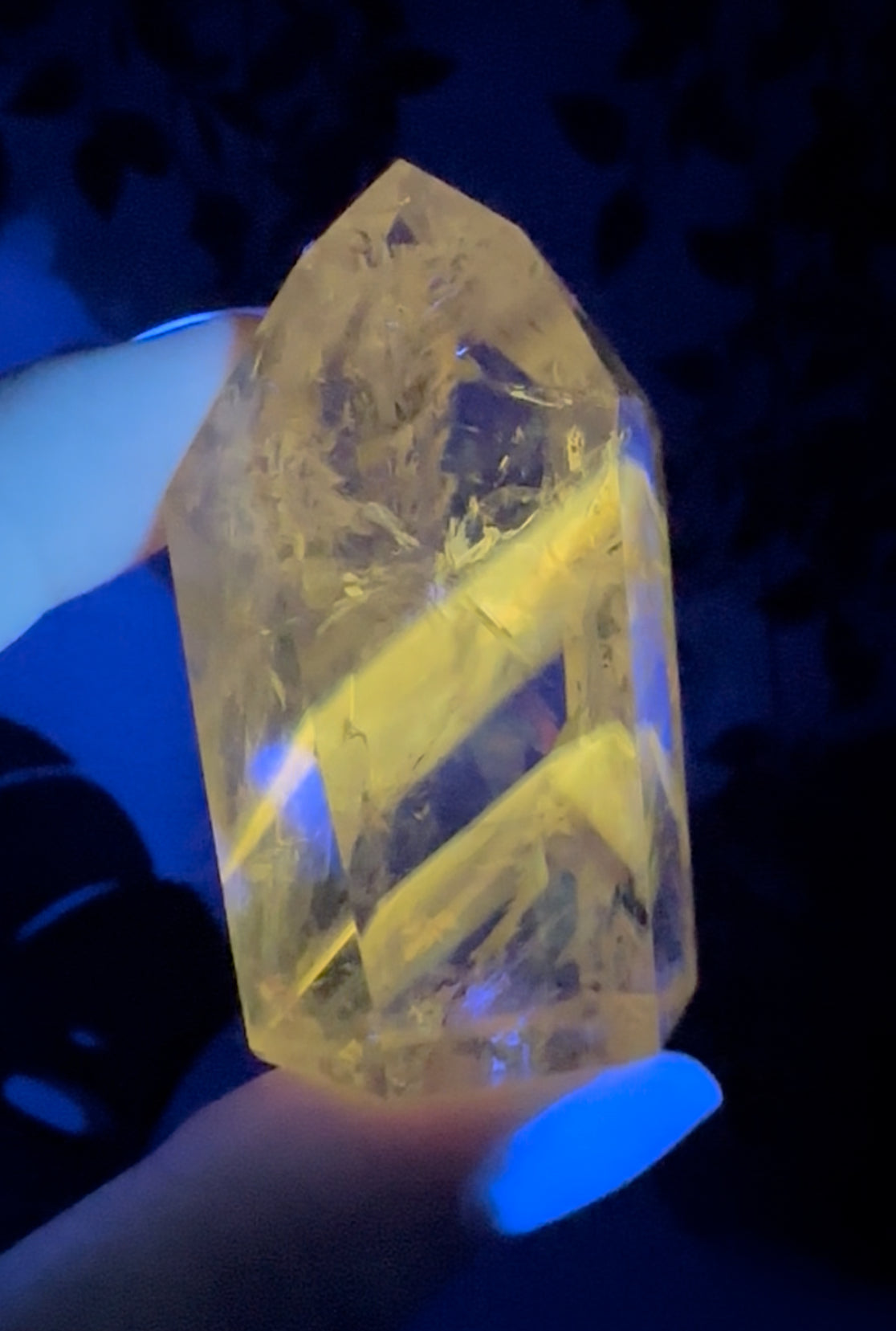 Amethyst x Powellit UV-Reaktiv Nr.46PO