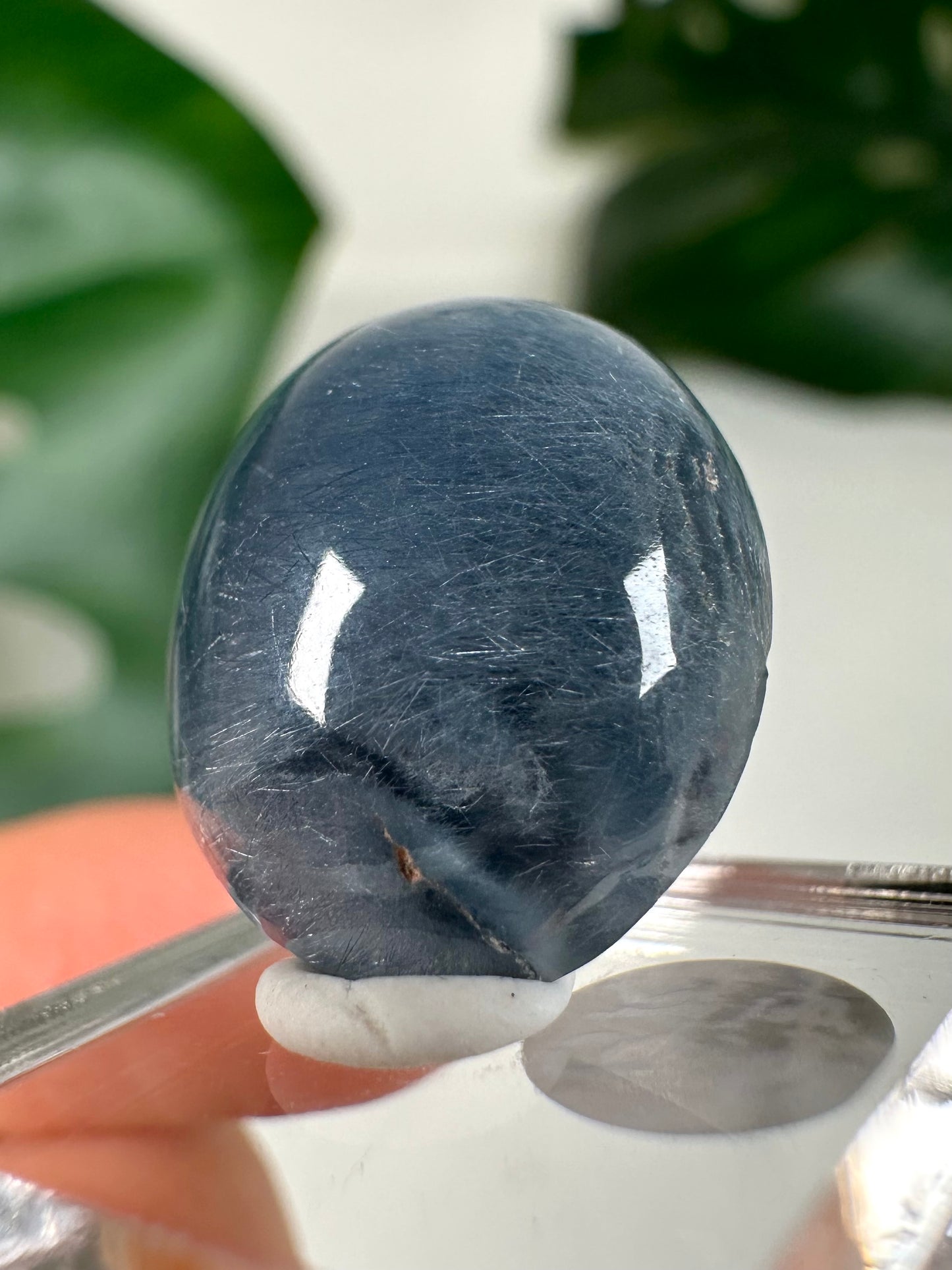 Blauer Amphibolquarz Cabochon Nr.50B2