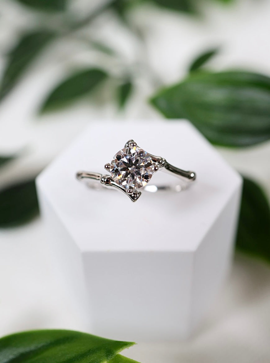Solira Moissanit Ring Silber