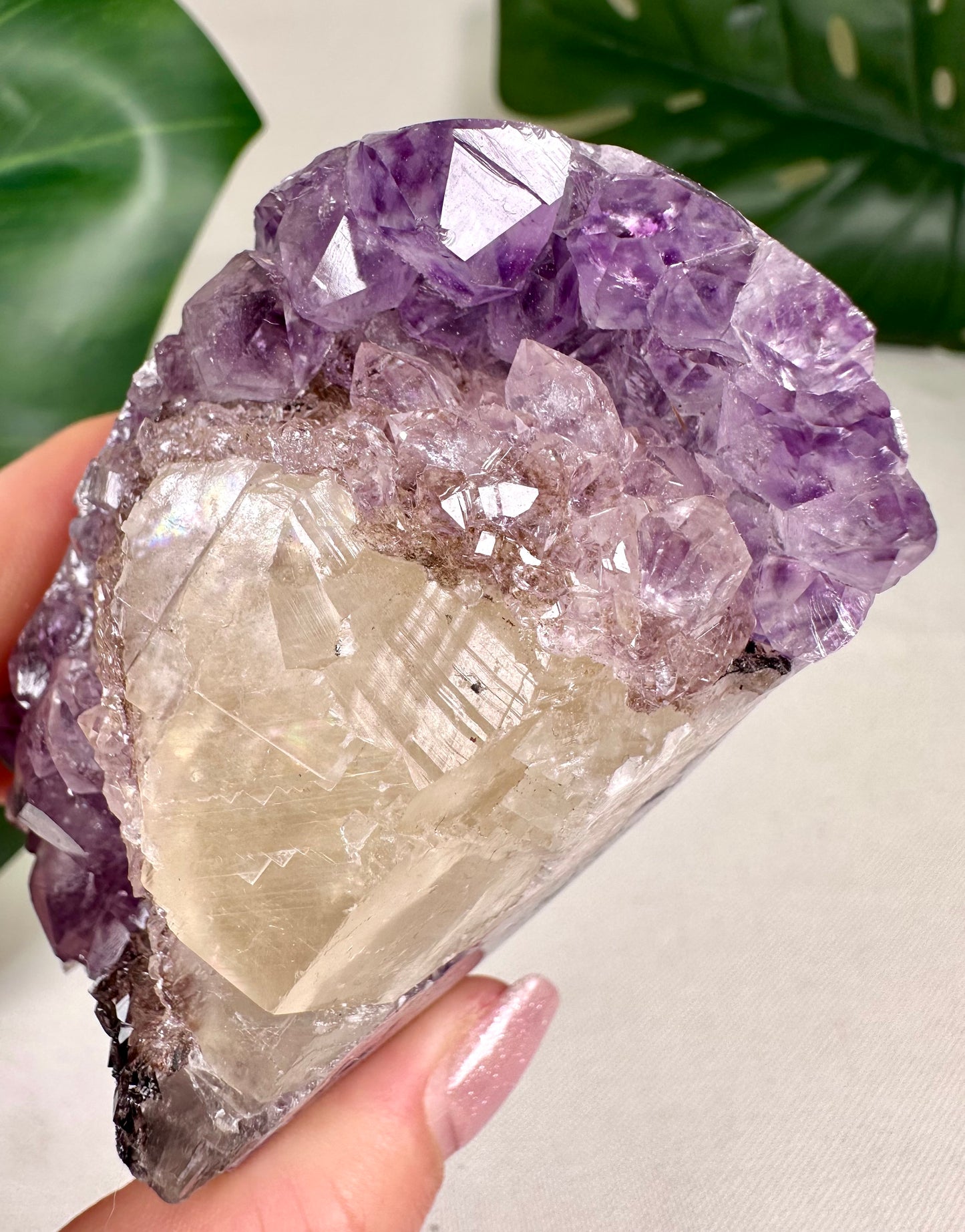 Amethyst mit Calcit Nr.72AC