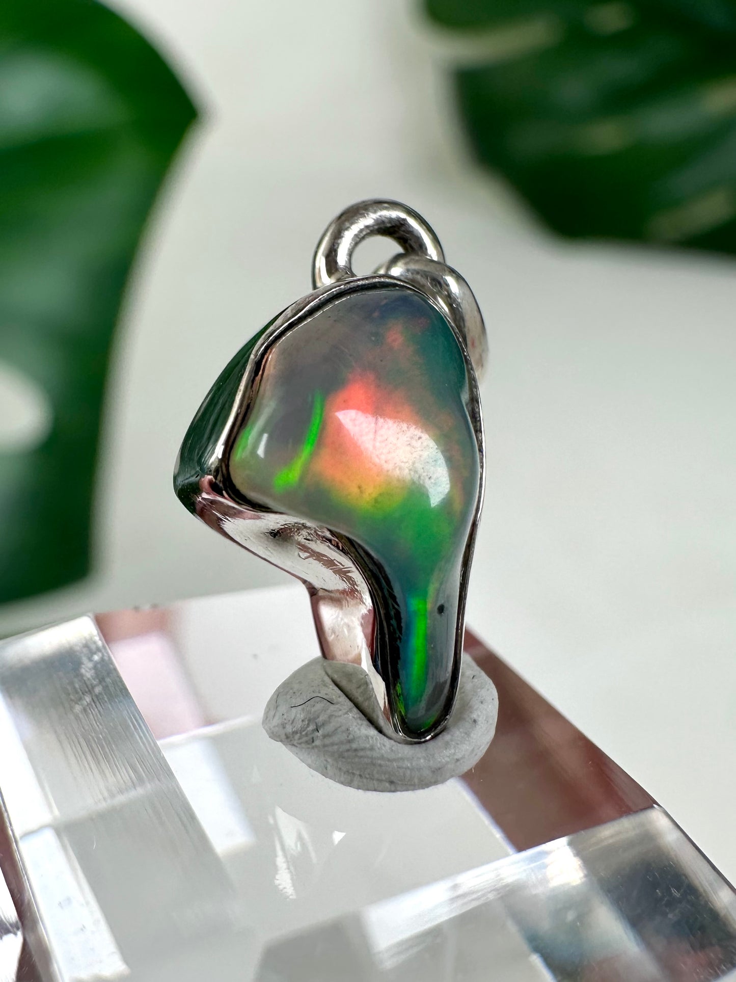 Colgante de ópalo etíope en plata 925 n.º 45O2