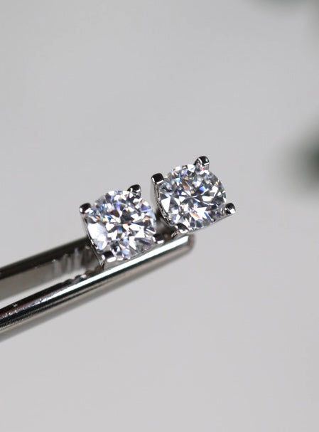 Veya Moissanit Ohrstecker 5mm - 1,0 ct. Silber