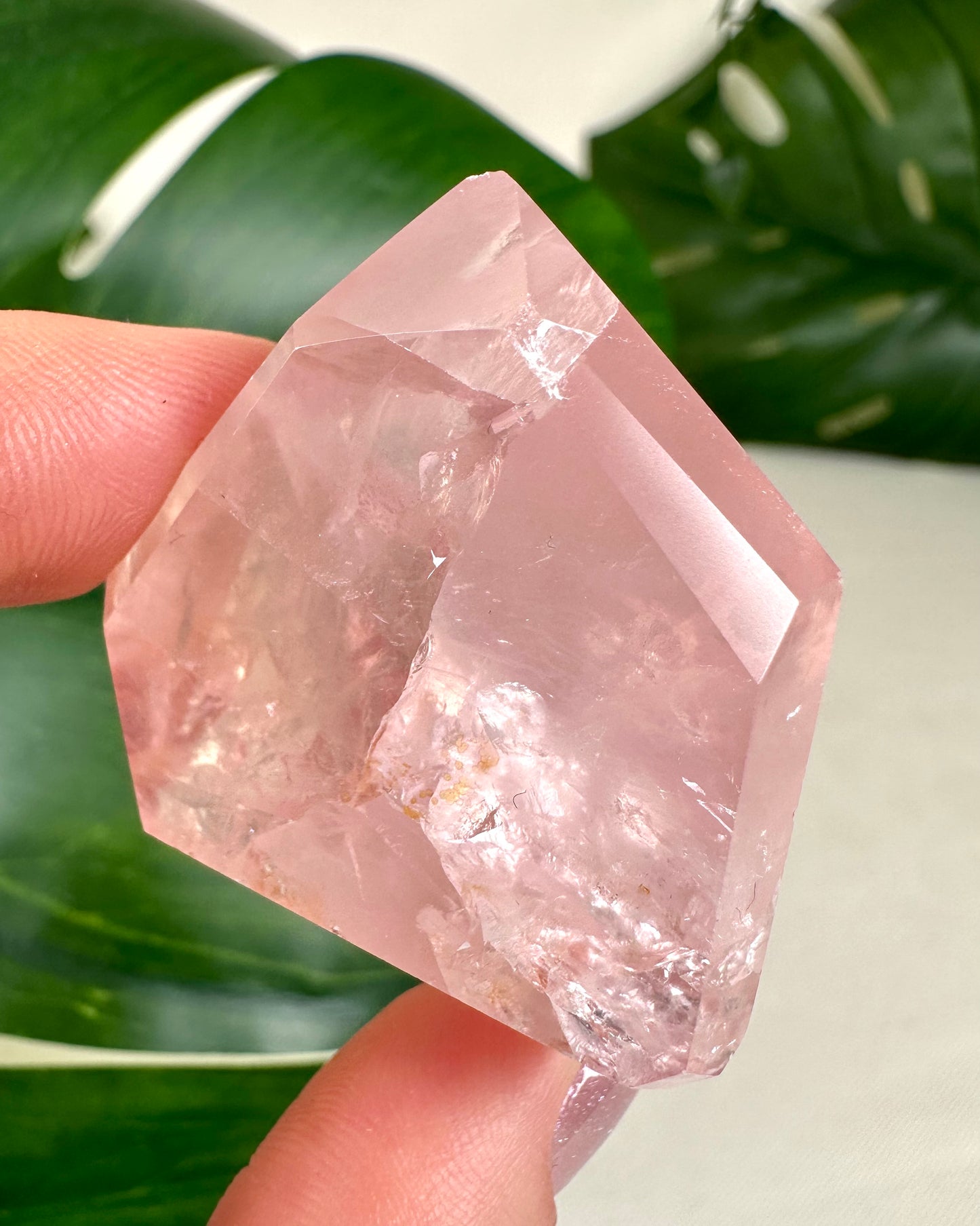 Rose Quartz No. 25R5