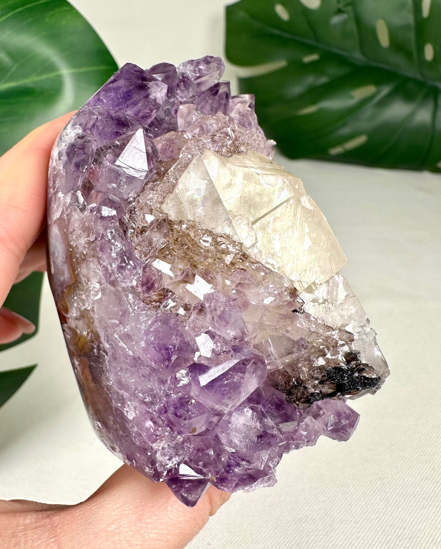 Amethyst mit Calcit Nr.72AC