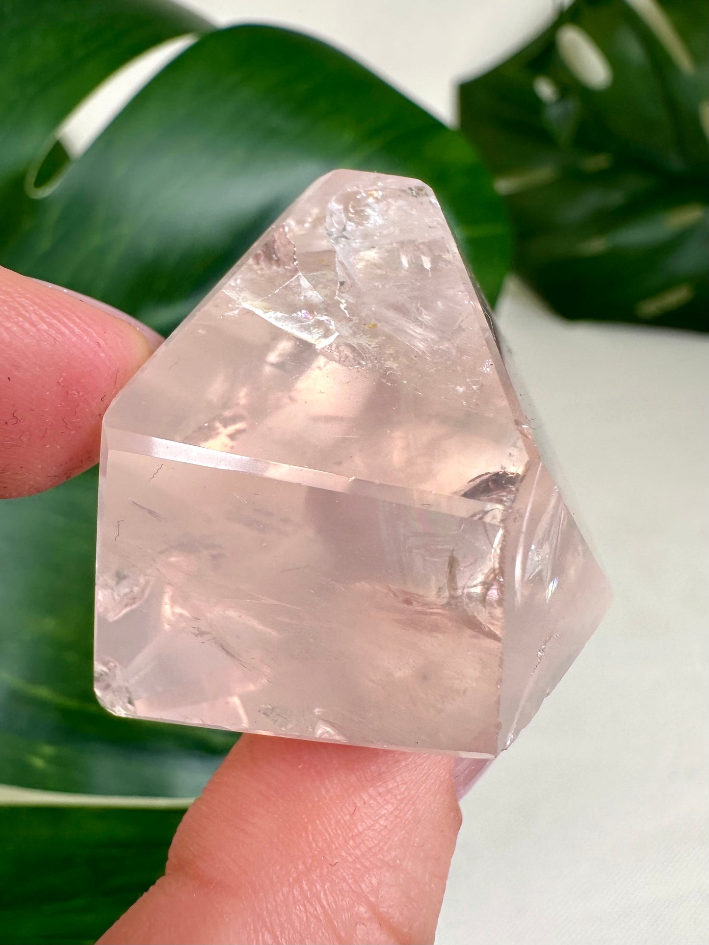 Rose Quartz No. 24R4