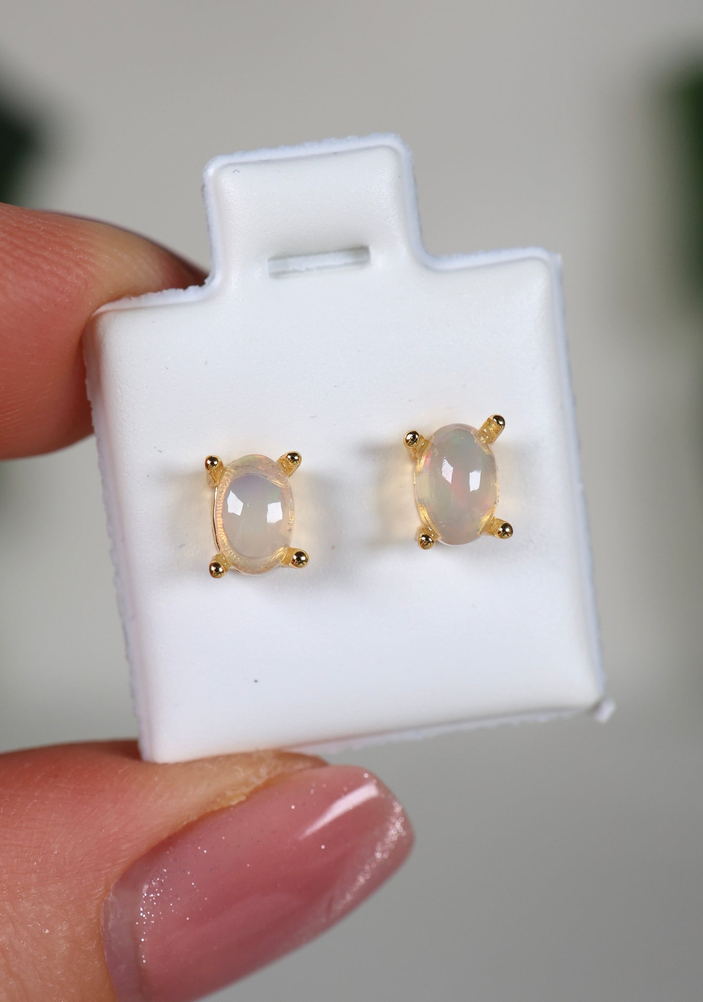 Helle Opal Ohrstecker Vergoldet - Auswahl