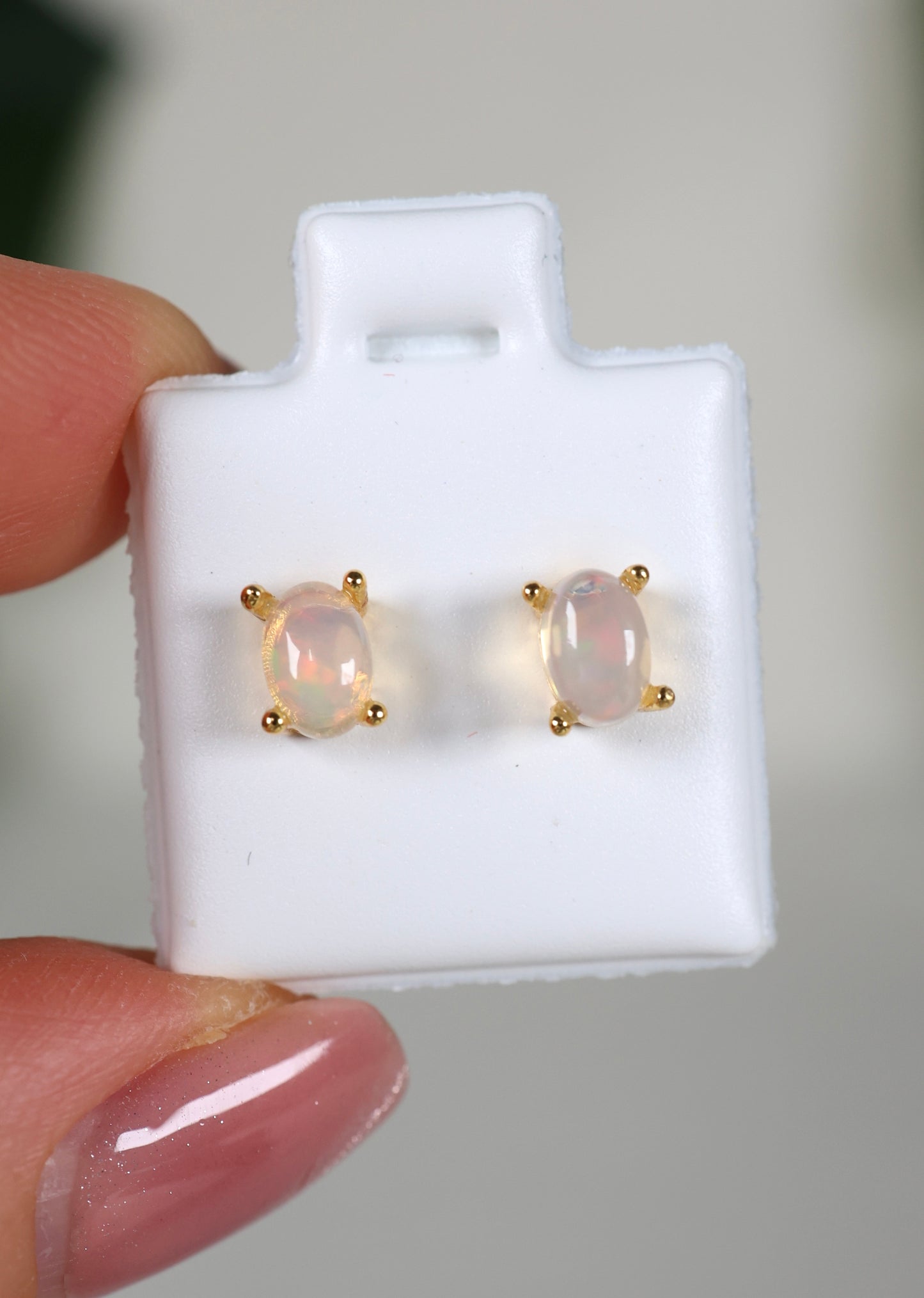 Helle Opal Ohrstecker Vergoldet - Auswahl