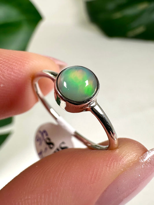 Äthiopischer Opal Ring in 925 Silber - Größe 57