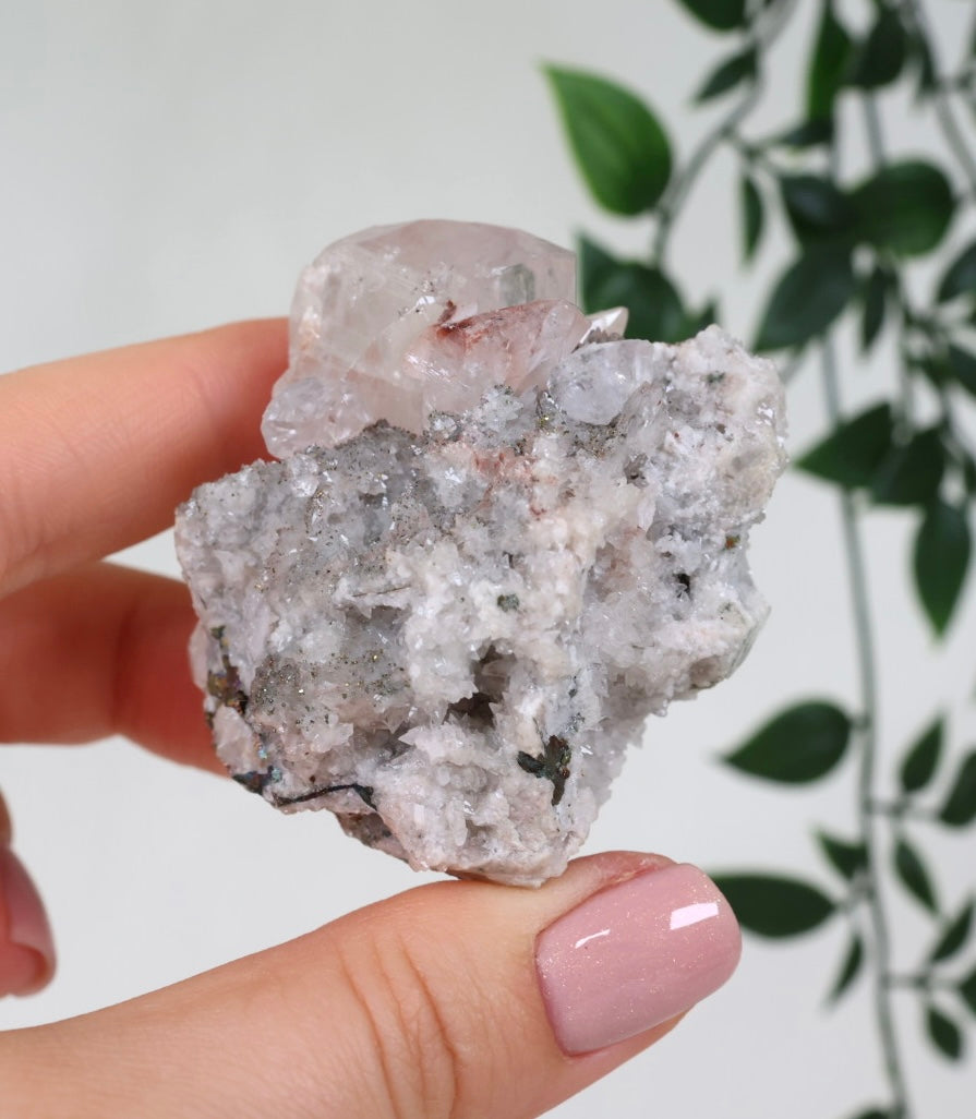 Pink Diamond Calcit x Chalkopyrit Nr.137DC