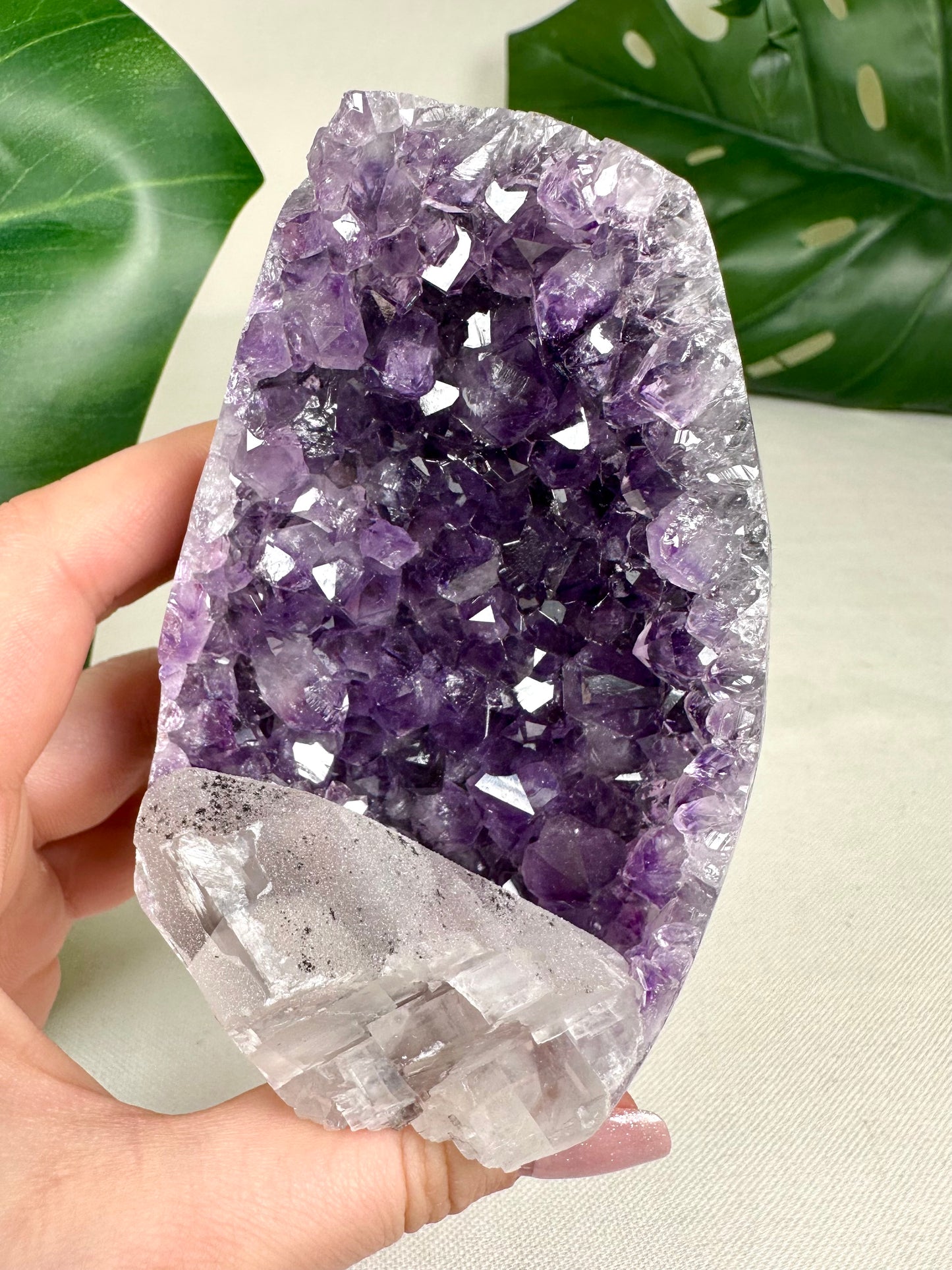 Amethyst mit Calcit Nr.93AC