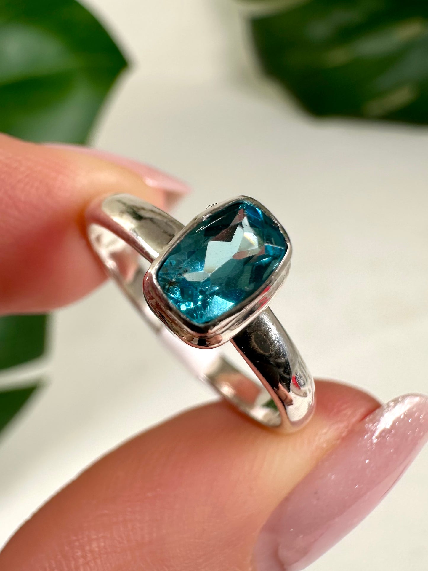 Blauer Apatit Ring in 925 Silber - Größe 57