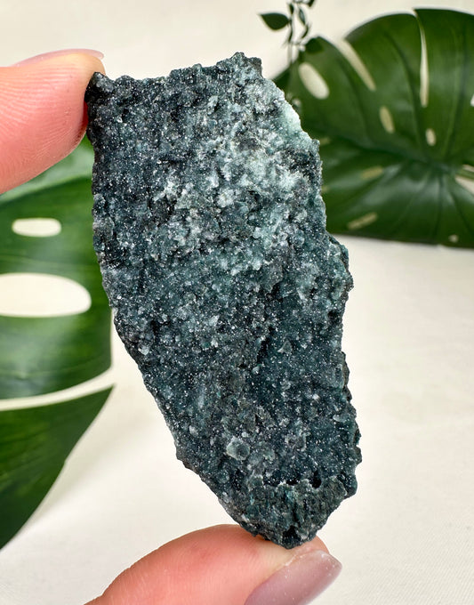 Chalcedon mit Seladonit und Apophyllit Nr.21G1