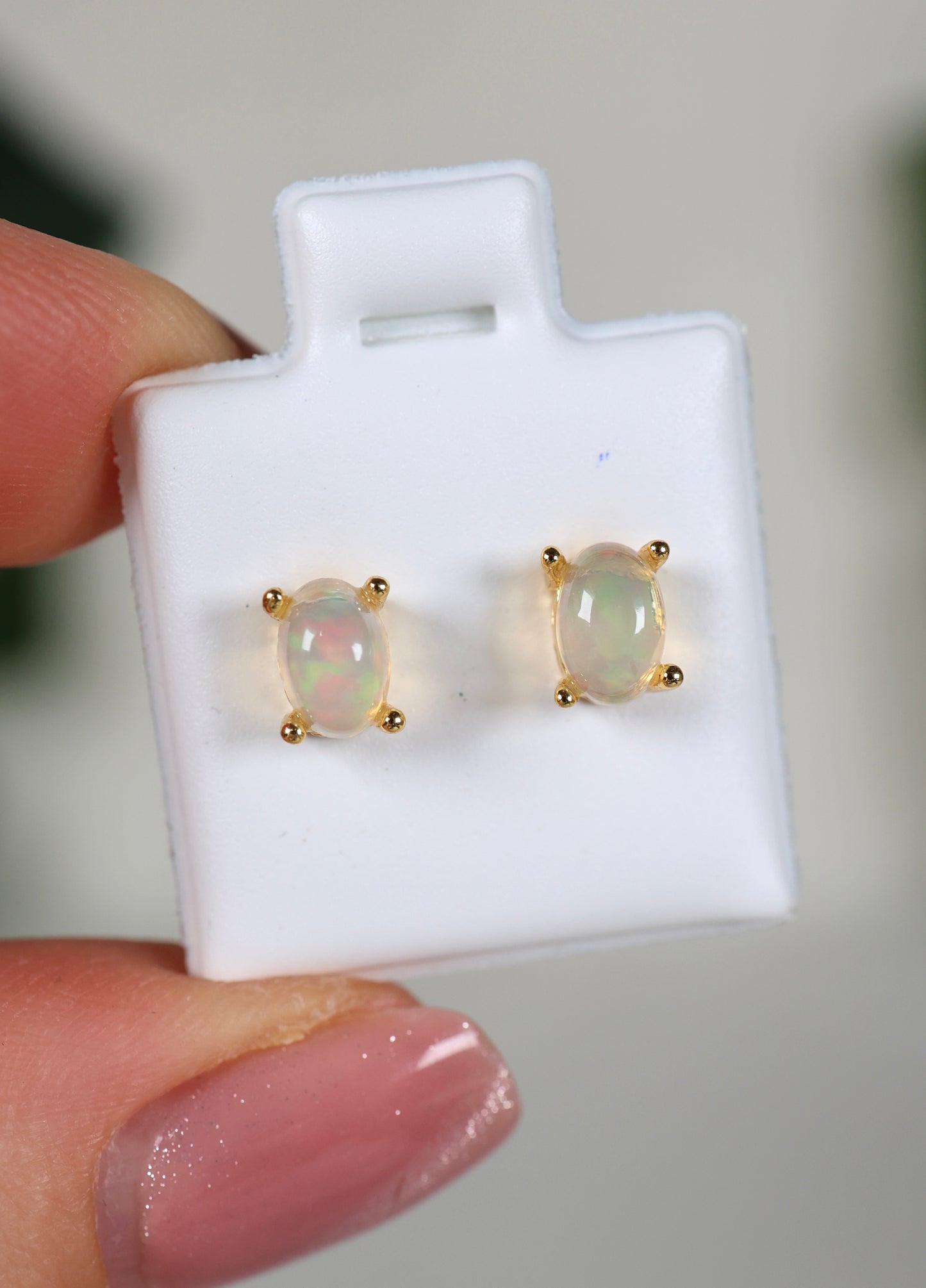 Helle Opal Ohrstecker Vergoldet - Auswahl