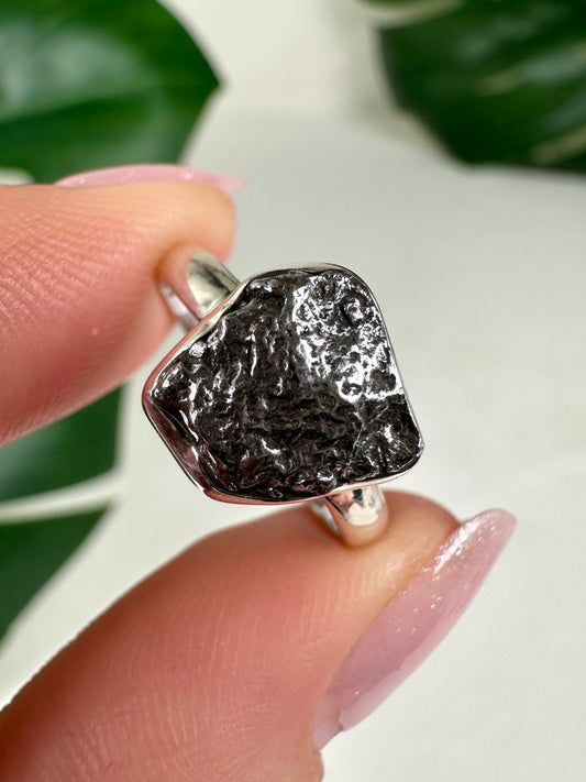 Meteorit Ring in 925 Silber - Größe 57
