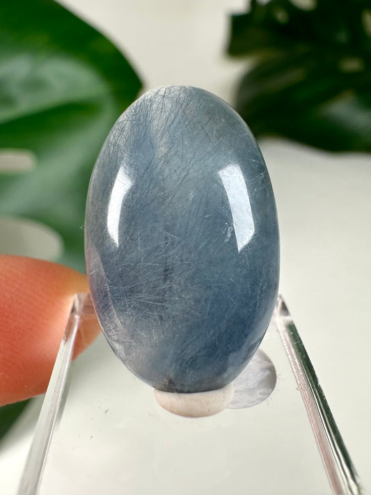 Cabujón de cuarzo anfíbol azul - Selección