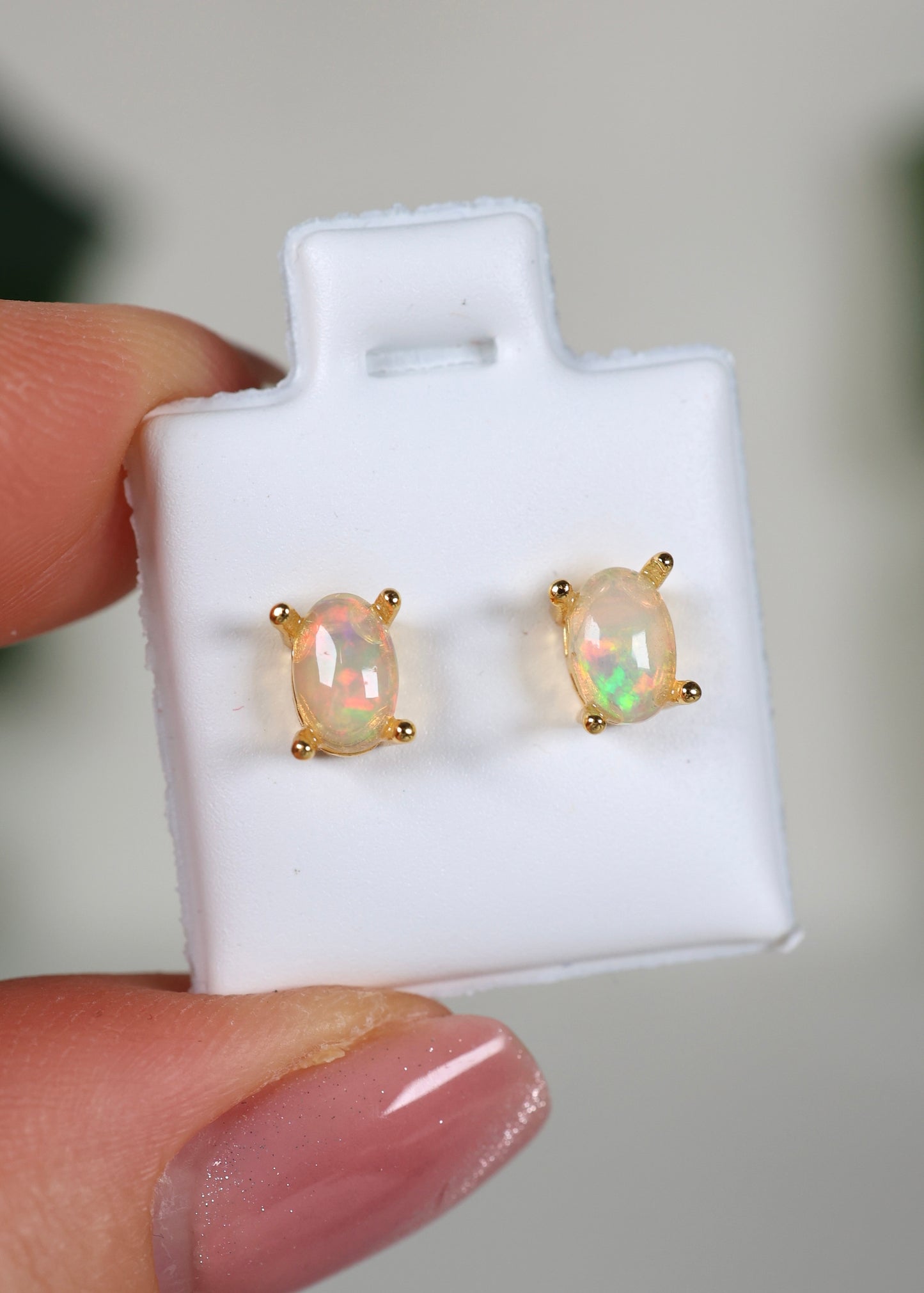 Helle Opal Ohrstecker Vergoldet - Auswahl