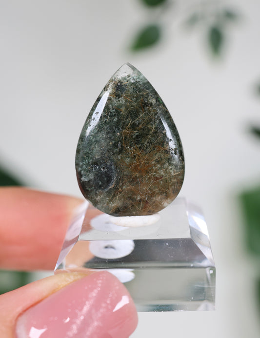 Himalaya Quarz x Chlorit x Rutil Cabochon - Auswahl