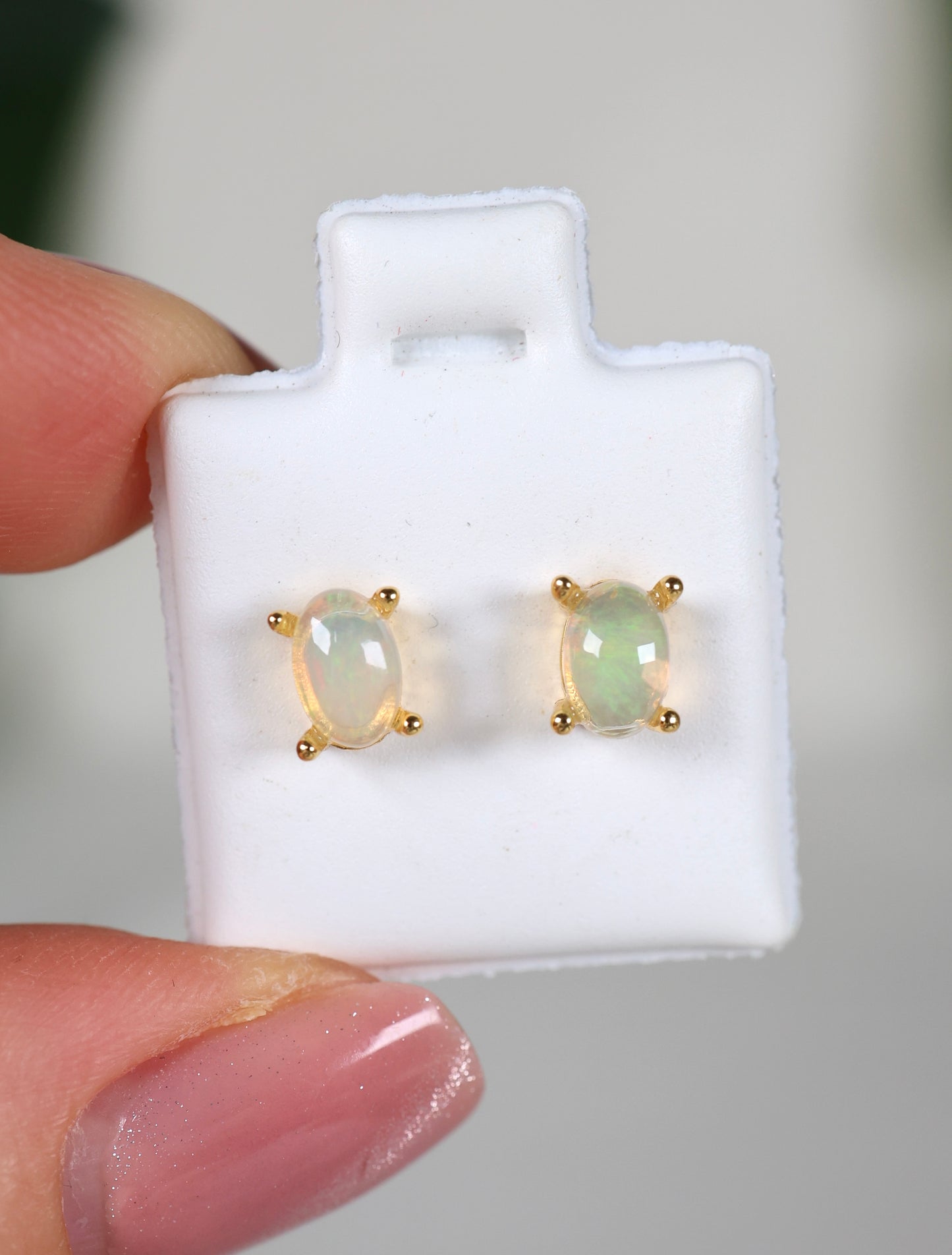 Helle Opal Ohrstecker Vergoldet - Auswahl