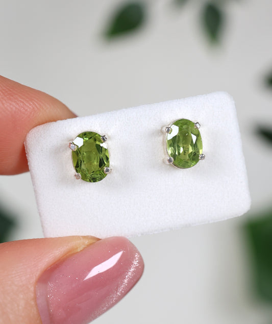 Peridot Ohrstecker 925 Silber Nr.63P3