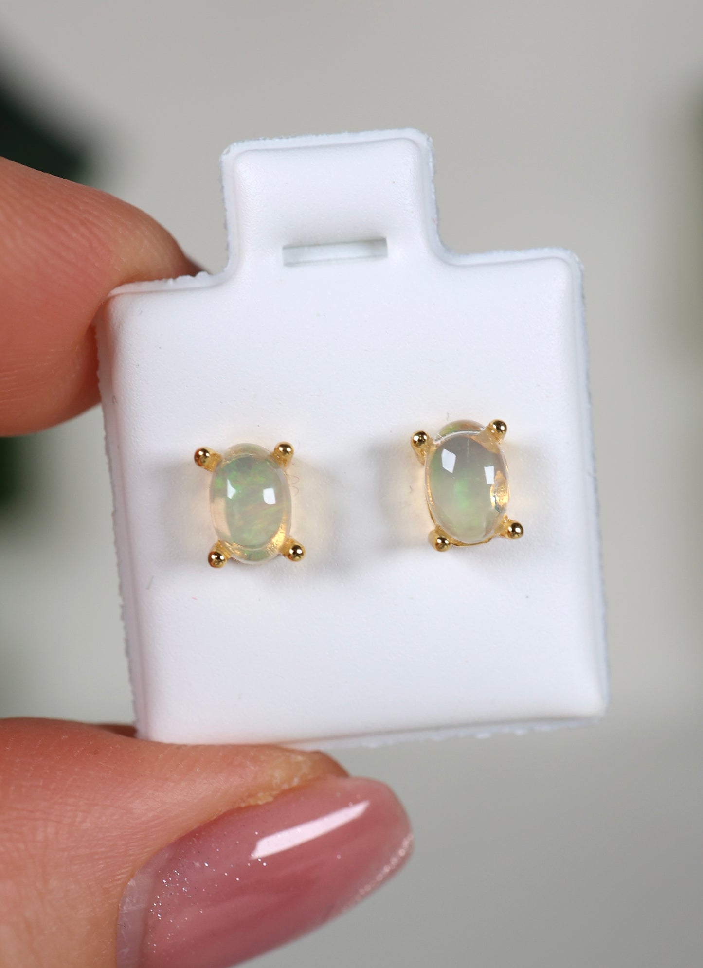 Helle Opal Ohrstecker Vergoldet - Auswahl