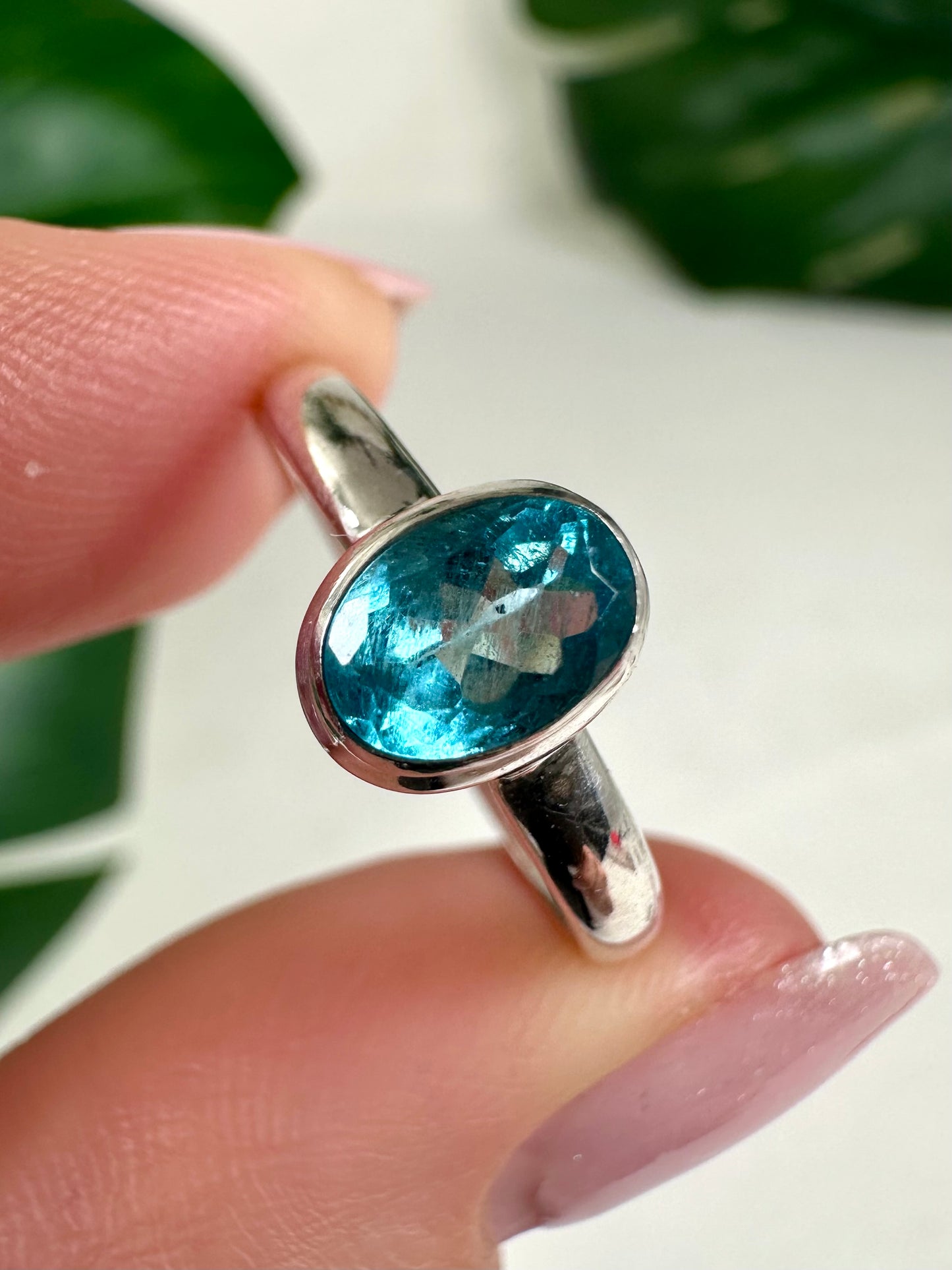 Blauer Apatit Ring in 925 Silber - Größe 60