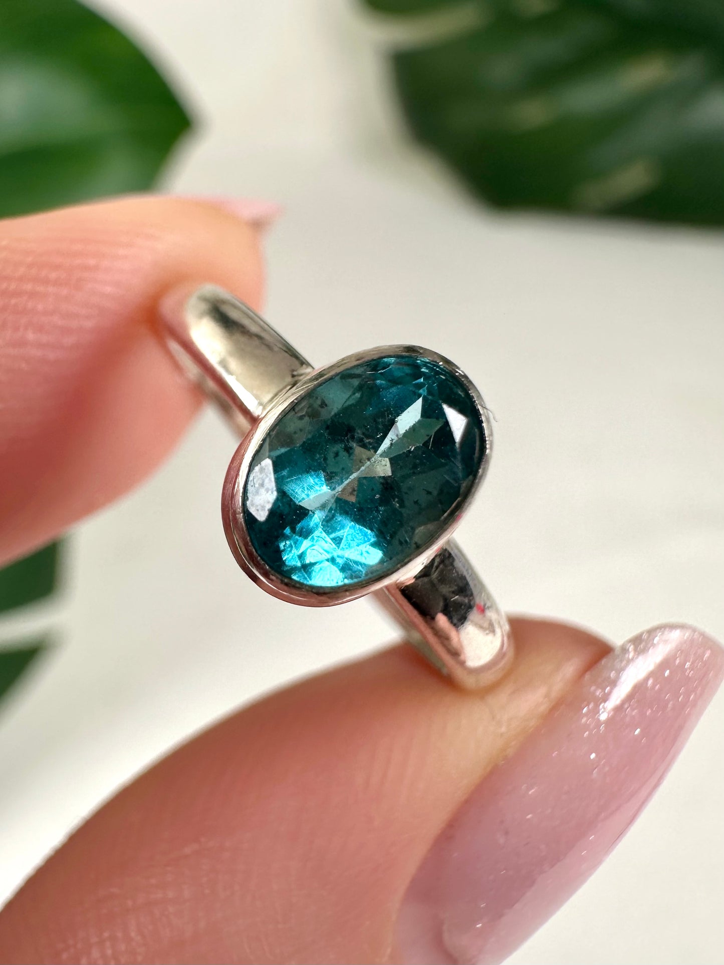 Blauer Apatit Ring in 925 Silber - Größe 54